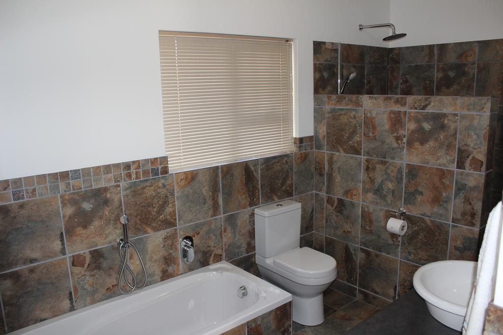 Van Biljon Cottage No Loadshedding Oudtshoorn Zewnętrze zdjęcie