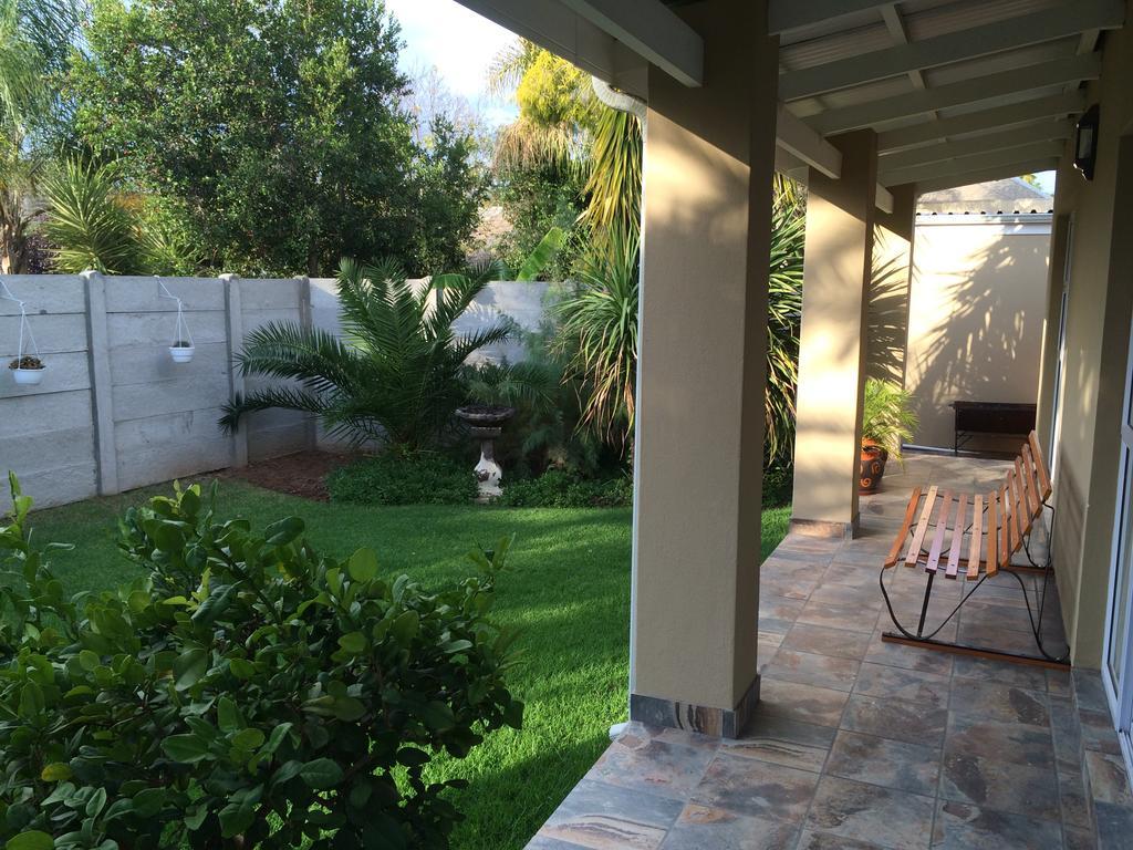 Van Biljon Cottage No Loadshedding Oudtshoorn Zewnętrze zdjęcie